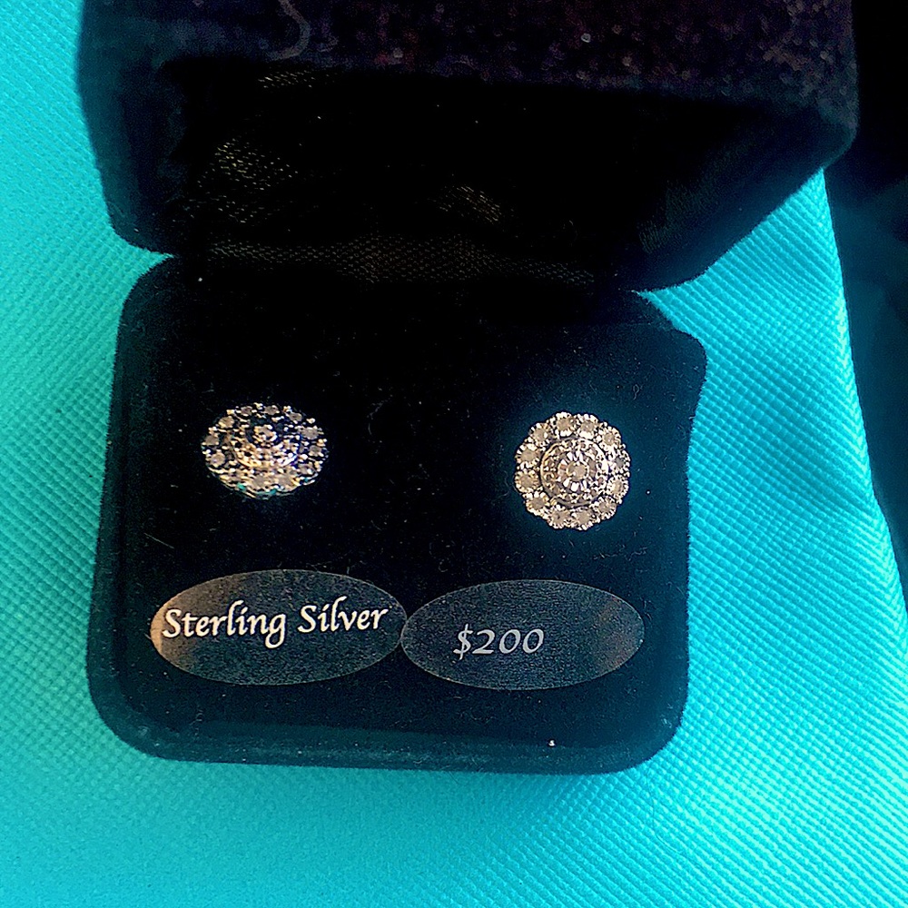Bridge Diamond Earrings. BRAND NEW!!